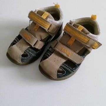 Sandali za fantka št.22 Kanz (kot novi)