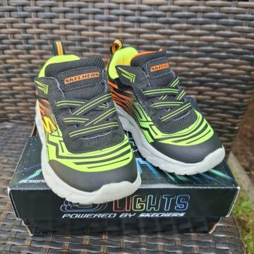 Skechers superge št. 23