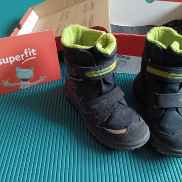 SUPERFIT GORETEX GLEŽNARJI 27 notranja mera 16cm