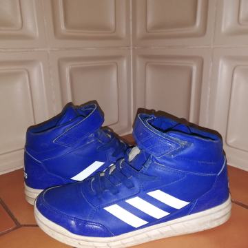 Superge Adidas št 39 1/3