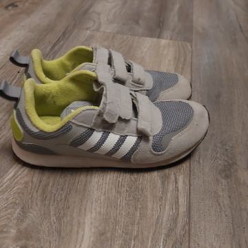 teniski  Adidas