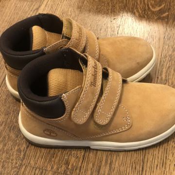 Timberland fantovski čevlji št.: 29