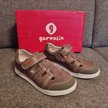 Usnjeni sandali Garvalin št. 32 - prodamo