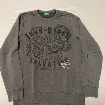 Benetton pulover