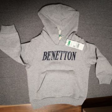 Nov Benetton pulover številka 86/92