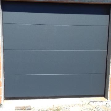 Dvižna garažna vrata 260 x 220 300X2500 z motorjem