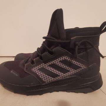 Adidas gležnjarji - goreteks