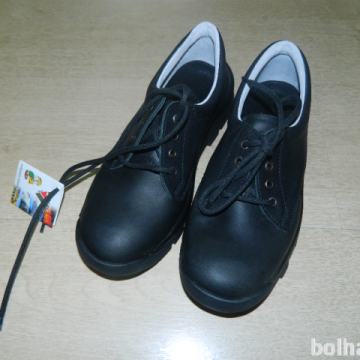 Delavski čevlji, novi, št. 41