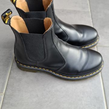 Dr. Martens črni gležnarji "2976 Chelsea Boots"