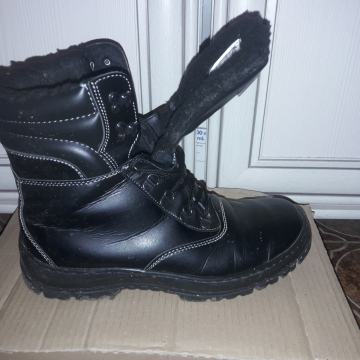 Gležnjarji kot novi št. 44