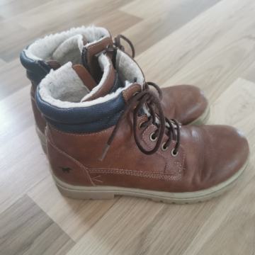 Mustang gležnjarji 37