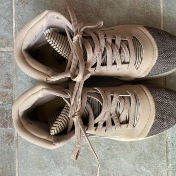 Prehodni gležnarji Adidas