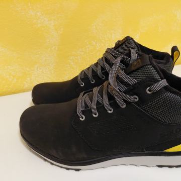 Prodam zimske čevlje Salomon