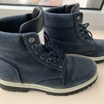 TOMMY HILFIGER ČEVLJI - št.