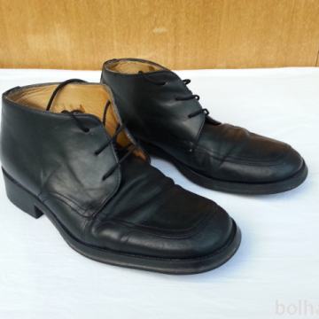 Usnjeni črni čevlji, št. 42