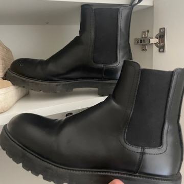 Zara chelsea čevlji boots 43 us 10