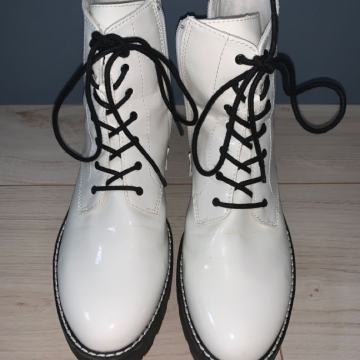 Čevlji S.Oliver vel. 40