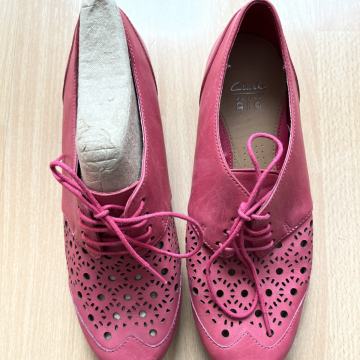 Clarks novi čevlji 38