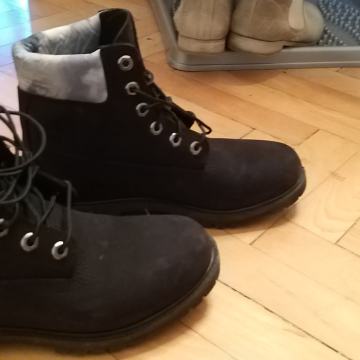 Črni gležnarji Timberland, št.41, kot novi