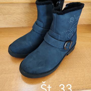 Dekliški škornji št. 33