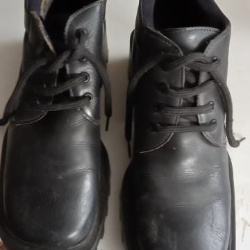 Enkrat obute gležnarje, nove št 36,GHIACCIO&BOLLE, made in Ytali