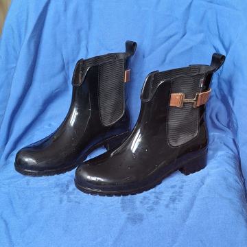 Modni dežni gležnarji, št. 36