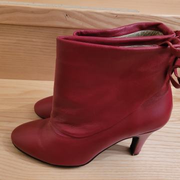 Rdeči usnjeni gležnarji, 38, 38,5, 39, pravo usnje, škornji