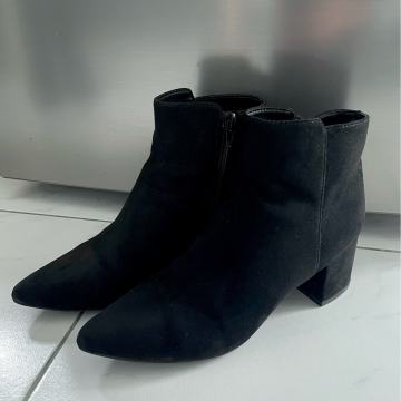 Semiš gležnarji / 38