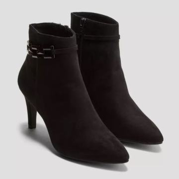 Ženjski gležnarji  z okrasnim detajlom  s.Oliver