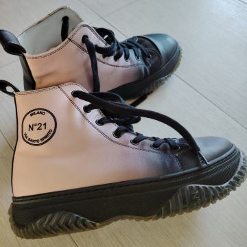 sneakers N. 21, Italian luxury brand, št. 38