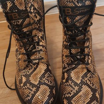 Tosca Blu gležnarji