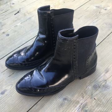 Ženski čevlji Zara