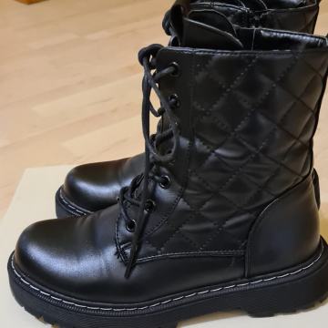 Ženski gležnarji 37