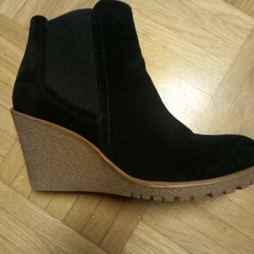 Ženski gležnarji 38