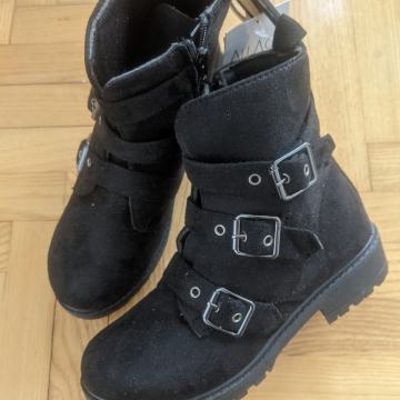 Novi ženski semiš gležnarji št 36