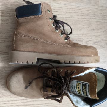 Ženski topli gležnarji št 38