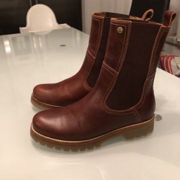 Ženski visoki gležnarji Panama Jack št. 38