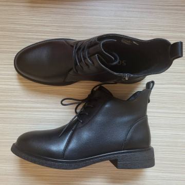 Ženski zimski čevlji - usnje št. 41