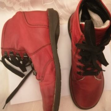 zimski čevlji, gležnarji št. 40