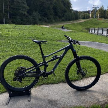 Testno/Rent kolo Specialized Status 160/2024 XL