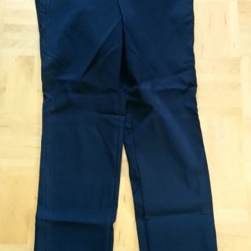 Hlače za nosečnisto št.36 elastične športne ali elegantne