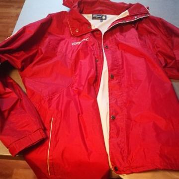 anorak-vetrovnik ROYAL, rdeče barve ..št. XXL