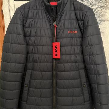 HUGO BOSS PREHODNA JAKNA VODOODPORNA MOŠKA