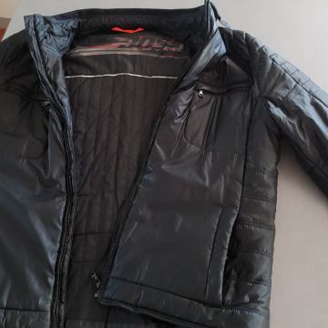 JAKNA HUGO BOSS MCLAREN SPORT..št. 54 ali 56