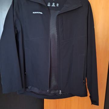 moška in ženska pohodniška jakna Kilimanjaro Bariloche