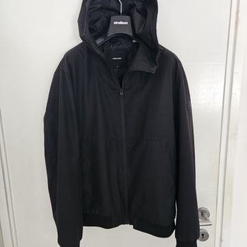 Moška jakna JACK&JONES št. L
