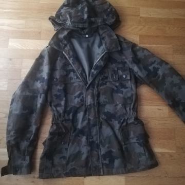 moška vojaška, kamuflažna jakna velikost 50 oz L