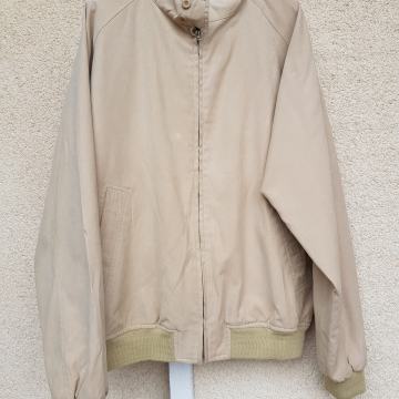 S&R CLUB EXCKZSUVE BEŽ PREHODNA JAKNA 52