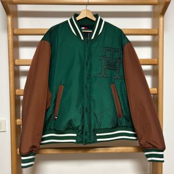 Tommy Hilfiger zelena jakna