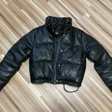 Dekliška bunda št. xs